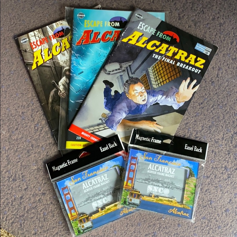 Official Alcatraz graphic novels (3) and magnets